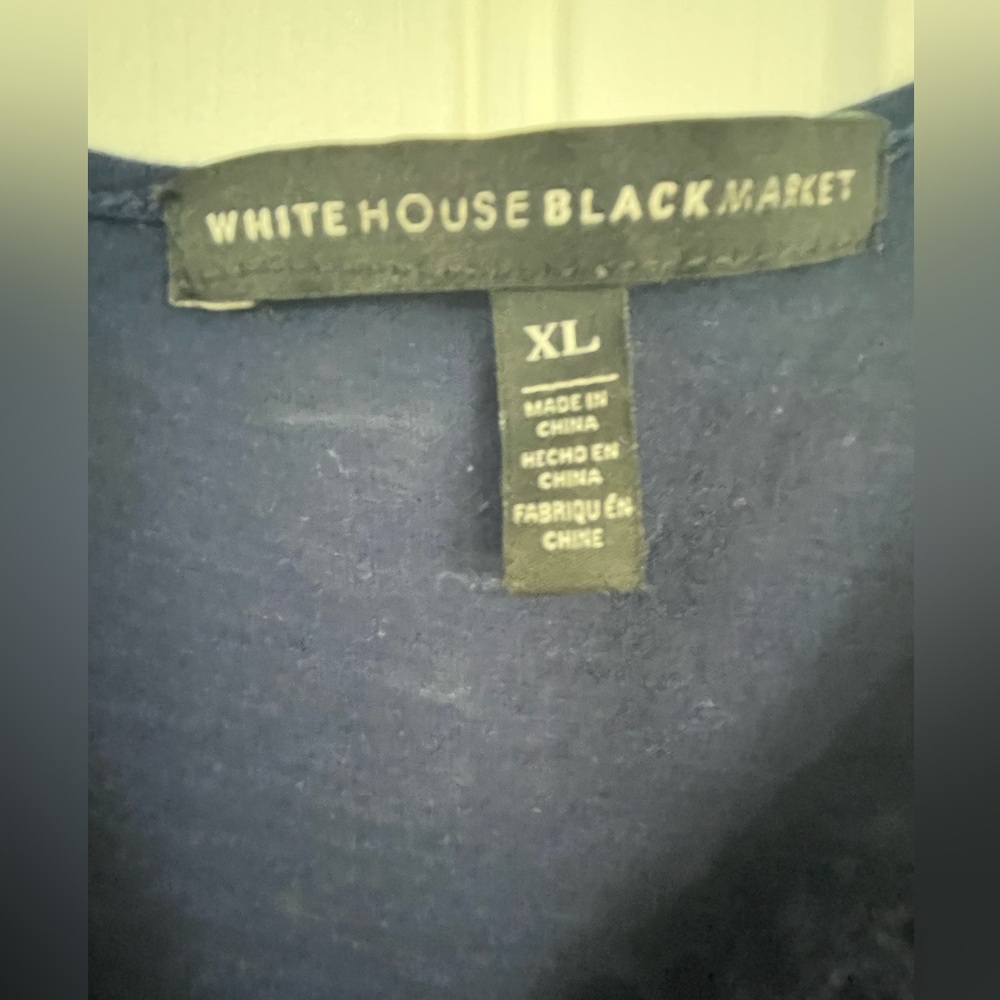 XL long sleeve cold shoulder White House Black Market top in navy. - Picture 3 of 7